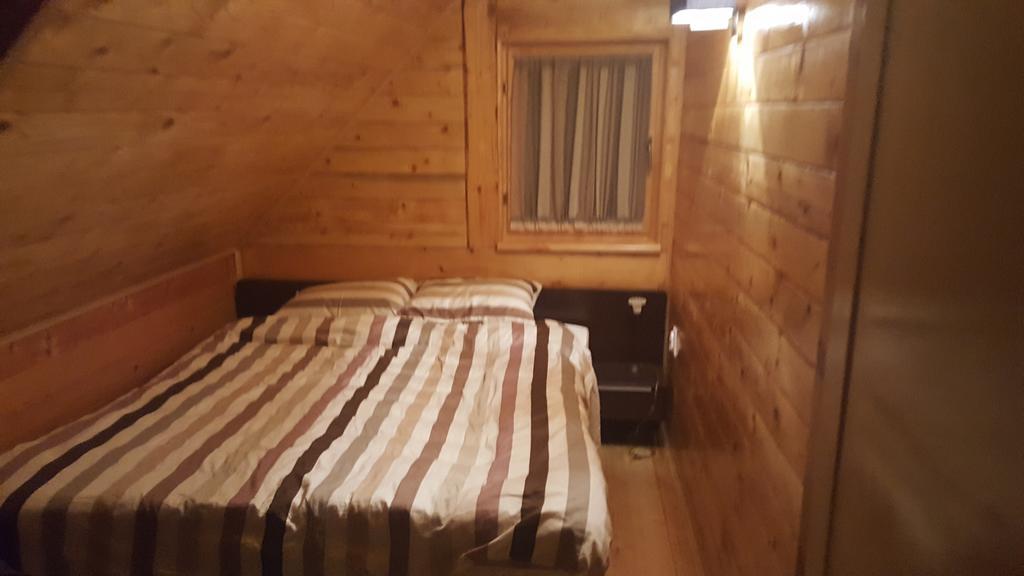 Holiday Home Floris Kopaonik Ngoại thất bức ảnh
